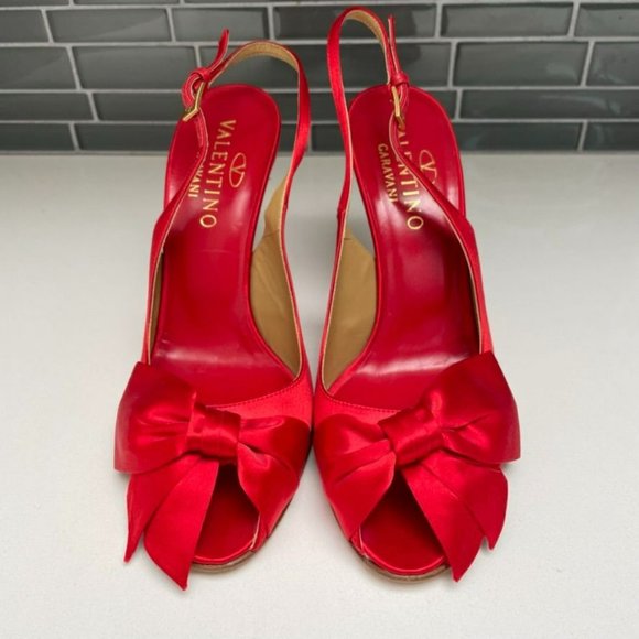 VALENTINO Garavani Candy Red Satin Bow Peep Toe Slingback Pumps - IT 39/US 9 - Picture 2 of 12